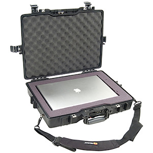 PELICAN 1495 Laptop Computer Case W/Foam