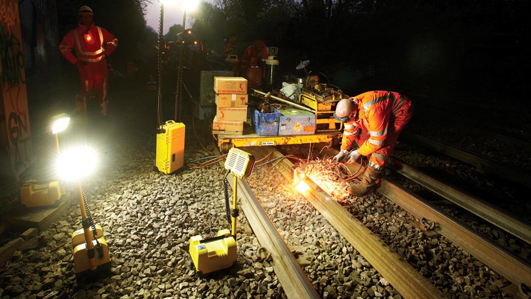 PELICAN 9430 Remote Area Lighting System (Yellow) - Deakin Industries